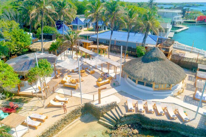 Full Day Mangata Beach Tour Adventure on Rosario Island - Stop 2 on the water: what 7 hours on the Rosario Islands really means