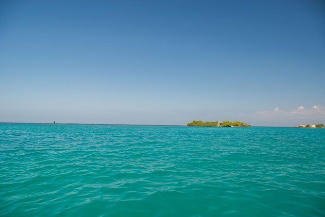 Majagua Island Day Trip from Cartagena íncluding Traditional Colombian Lunch - Why Majagua Is the Right Kind of Break From Cartagena